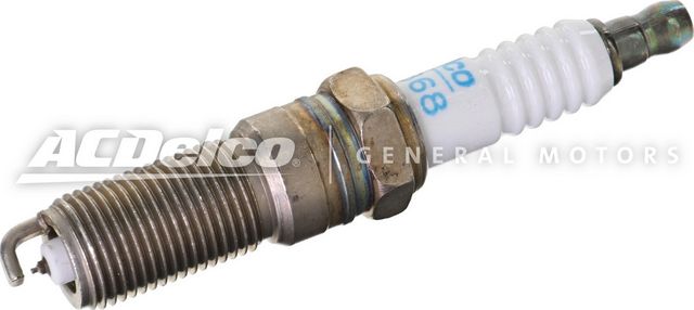 Свеча зажигания ACDelco. Артикул 19347368