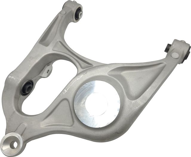 Поперечный рычаг CTR. Артикул CQCR-11L