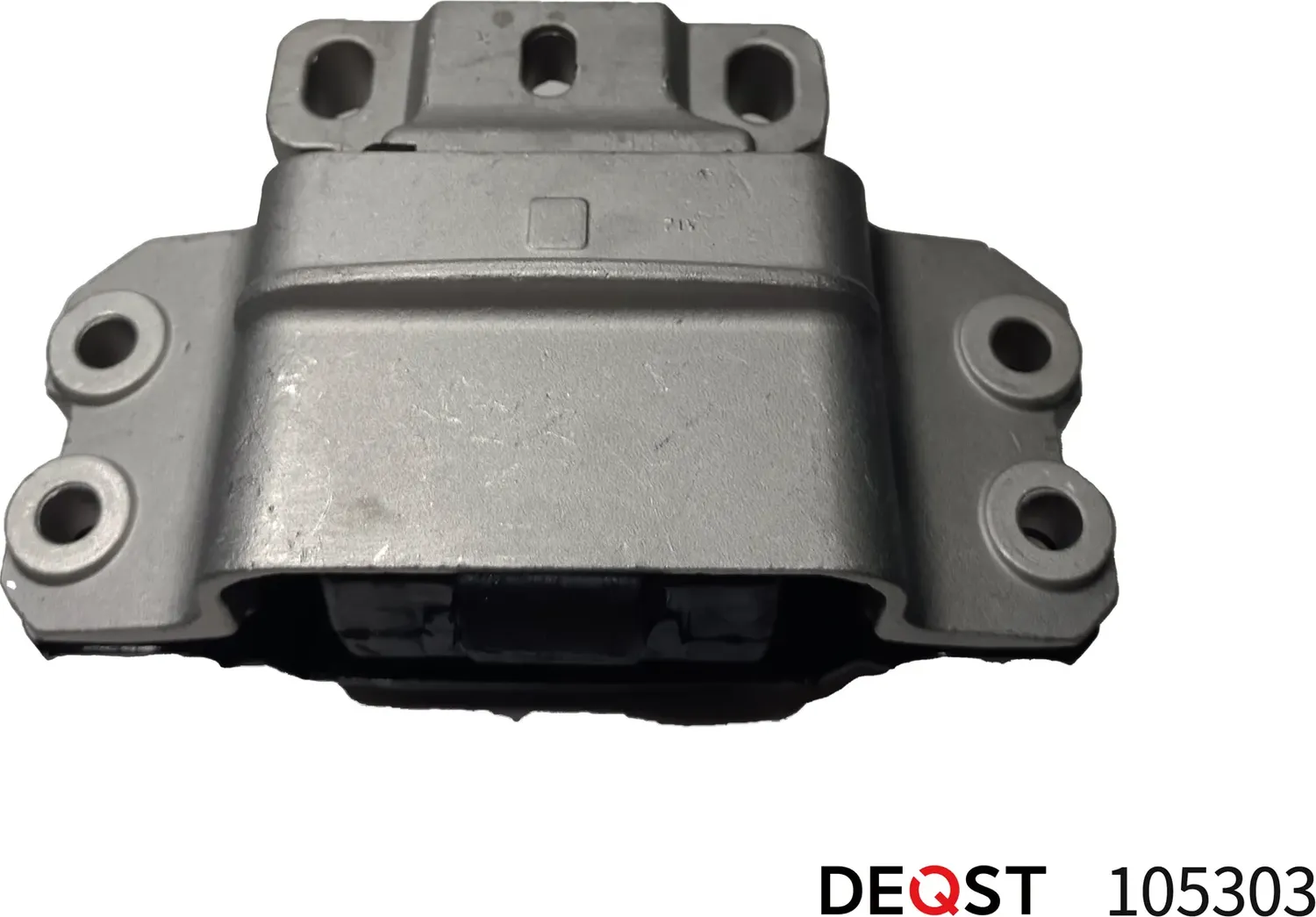 Опора левая VW PASSAT (362) PASSAT (362) 08.10- (Deqst). Артикул 105303