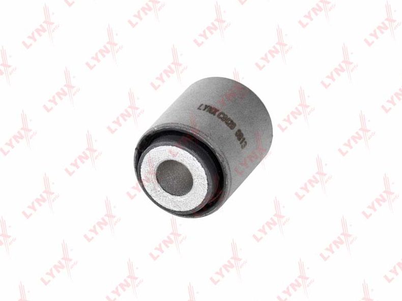 Сайлентблок заднего рычага подвески LYNXauto. Артикул C8420