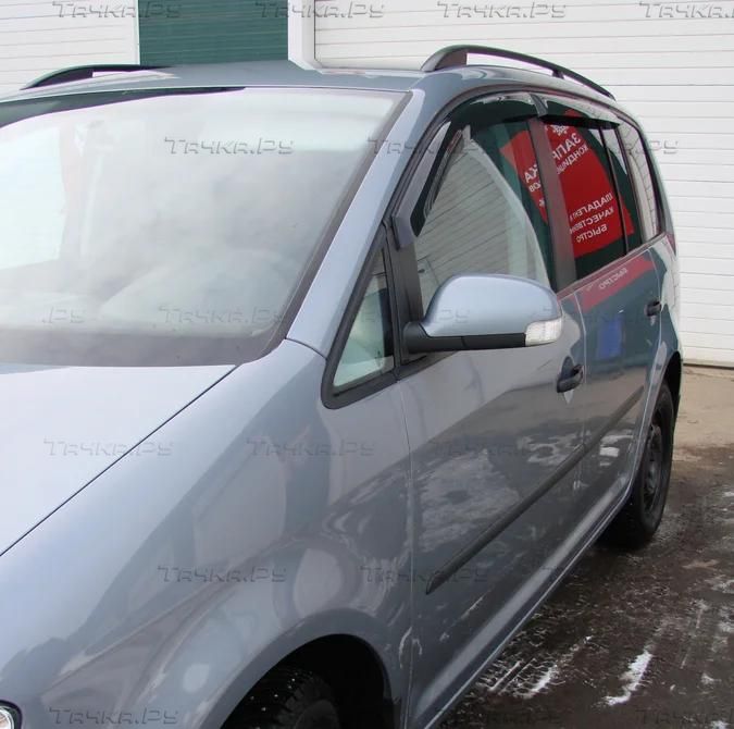 Дефлекторы Cobra Tuning для окон Volkswagen Touran 2003-2010. Артикул V22003