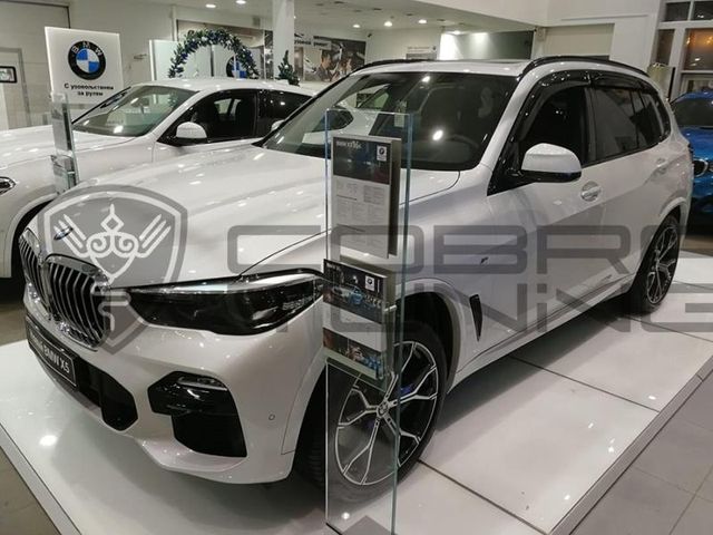 Дефлекторы Cobra Tuning для окон BMW X5 G05 2018-2026. Артикул B25318