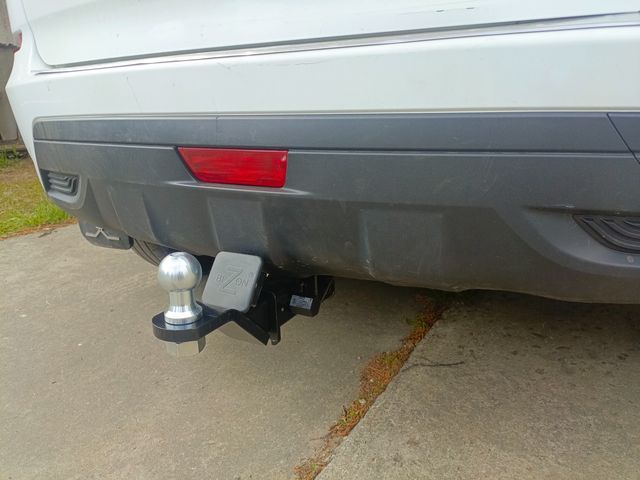 Фаркоп Bizon под американский квадрат для Lada Xray 2016-2022. Артикул FA 0690-E