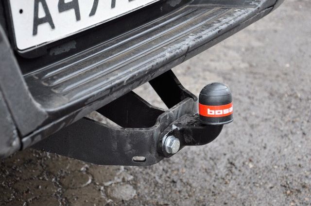 Фаркоп Oris (ранее Bosal) для Ford Ranger III (Limited, Wildtrak) 2011-2015. Фланцевое крепление. Артикул 3978-F