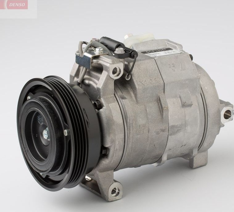 Компрессор кондиционера Denso. Артикул DCP32067