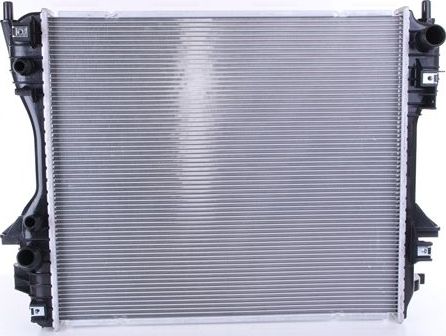 Радиатор охлаждения двигателя Nissens для Jaguar XJ IV (X351) 2009-2026. Артикул 66709