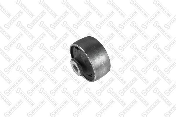Сайлентблок переднего рычага подвески Stellox. Артикул 77-00752-SX