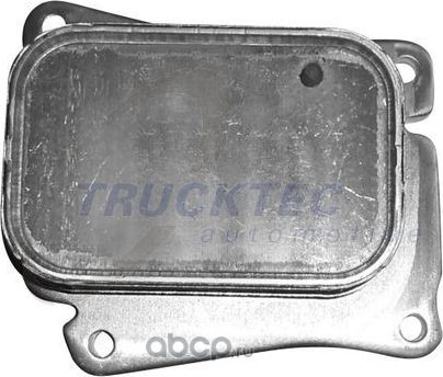 Радиатор масляный (маслоохладитель) для двигателя Trucktec Automotive. Артикул 02.18.072