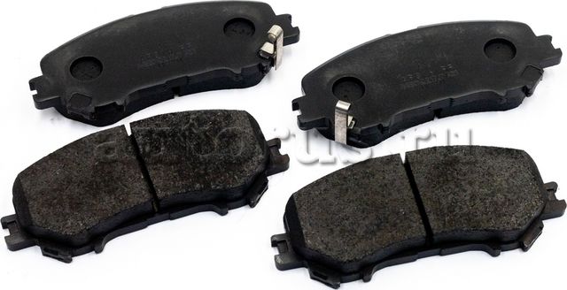 Тормозные колодки Nissan. Артикул D10604EA0A