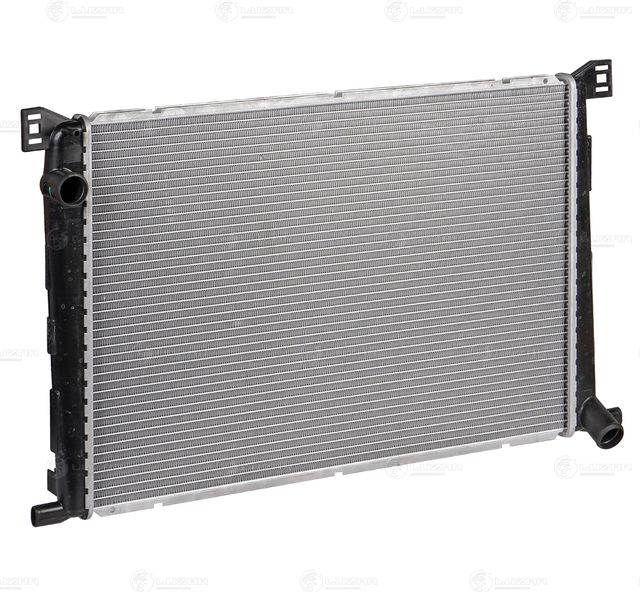 Радиатор охлаждения двигателя Luzar для MINI Countryman I (R60) 2010-2016. Артикул LRc 2601