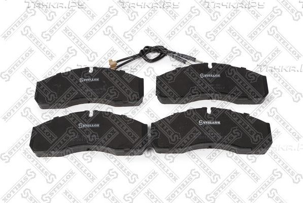 Тормозные колодки Stellox. Артикул 662 012B-SX