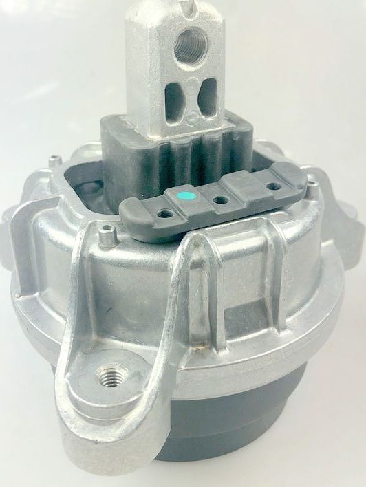 Подушка (опора) двигателя Hutchinson. Артикул 594741