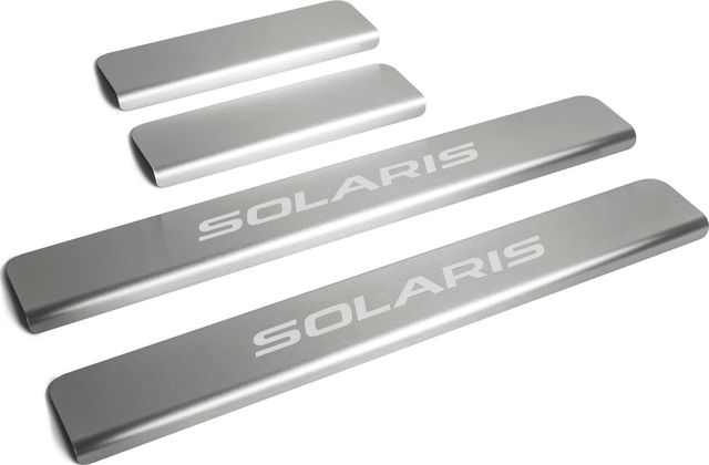 Накладки Rival на пороги (с надписью) для Hyundai Solaris I 2010-2017. Артикул NP.2301.3