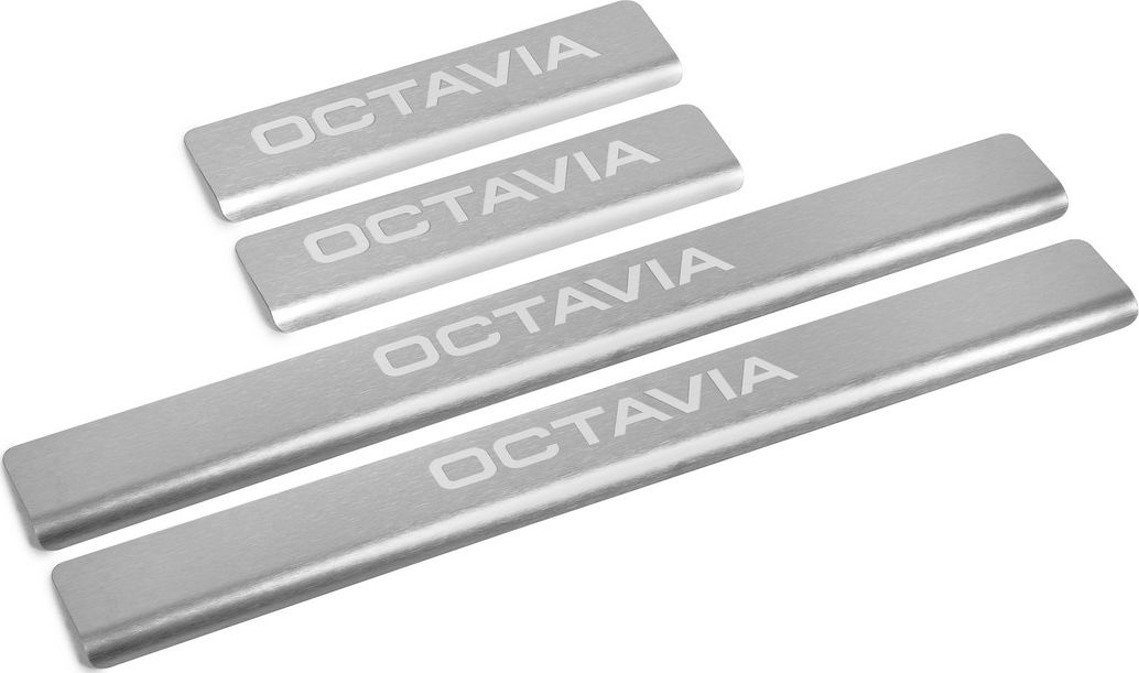 Накладки AutoMax на пороги для Skoda Octavia A7 2013-2020. Артикул AMSKOCT01
