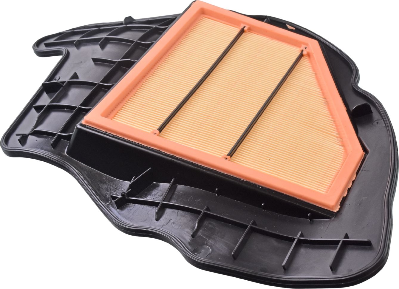 Воздушный фильтр Blue Print передний левый для BMW 5 VI (F10/F11/F07) 2009-2017. Артикул ADB112213