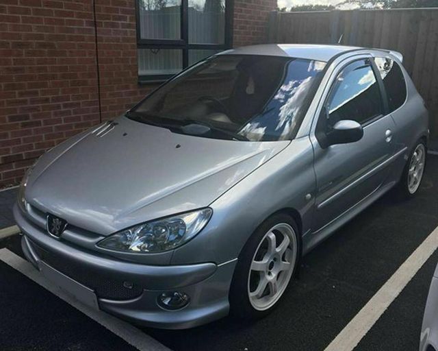 Дефлекторы Heko для окон Peugeot 206 xэтчбек 3-дв. 1998-2010. Артикул 26115