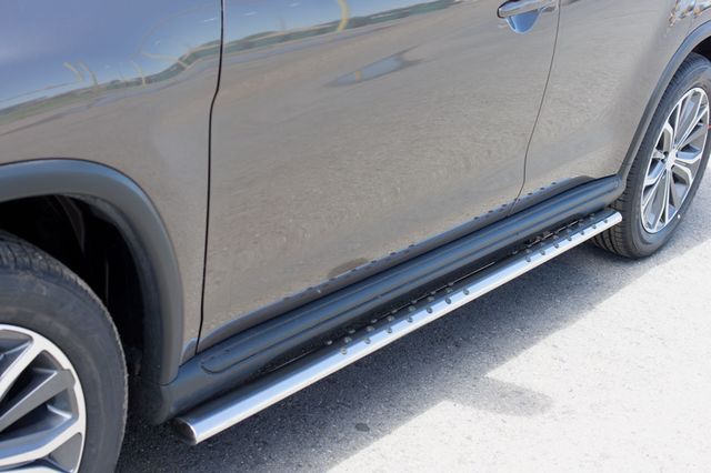 Защита порогов RusStal труба d75х42 овал с проступью для Peugeot 4008 2012-2026. Артикул P48O-000536