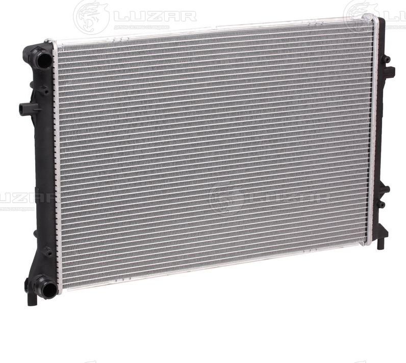 Радиатор охлаждения двигателя Luzar. Артикул LRc 18182
