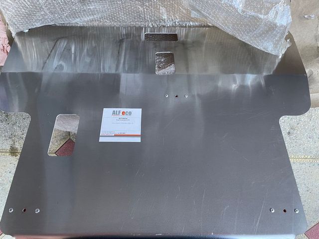 Защита алюминиевая Alfeco для картера и КПП Toyota Avensis T250 (V - 2.0, 2.4) 2003-2009. Артикул ALF.24.18al