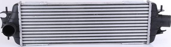 Интеркулер Nissens ** FIRST FIT **. Артикул 96775