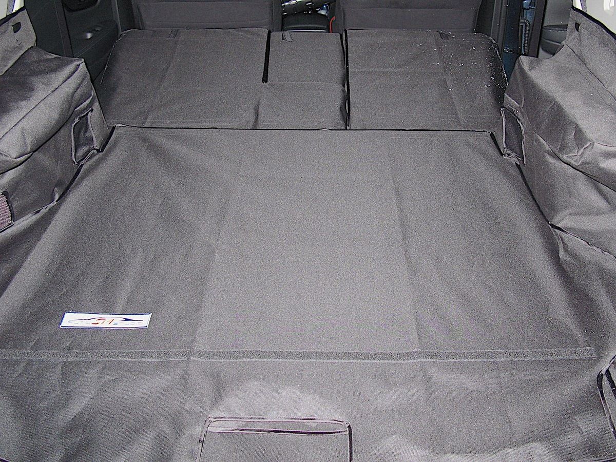 Защитный чехол AUTOSMSTUDIO "Maxi" в багажник автомобиля для Nissan X-Trail T32 2013-2026, черный. Артикул TP-XTR-T32-MAXI-BL