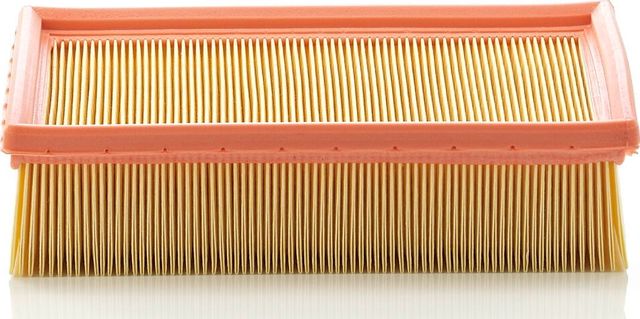 Воздушный фильтр Mann-Filter для Rover 200 II (R8) 1991-1995. Артикул C 24 105