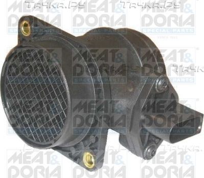 Датчик массового расхода воздуха (ДМРВ) Meat & Doria для Volkswagen Passat B5 1998-2000. Артикул 86042