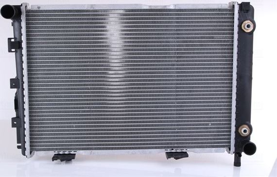 Радиатор охлаждения двигателя Nissens. Артикул 62557A