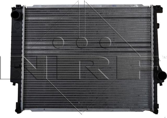 Радиатор охлаждения двигателя NRF EASY FIT для BMW 7 II (E32) 1992-1994. Артикул 509558