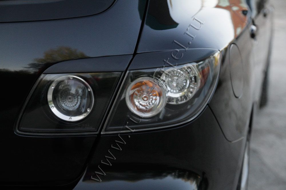 Накладки Русская Артель на задние фонари (реснички) для Mazda 3 I хэтчбек 2003-2009. Артикул REM3-014800