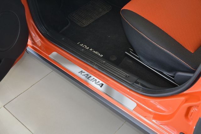 Накладки PT Group на пороги НПС для Lada Kalina II, Kalina Cross 2013-2018. Артикул 01172401