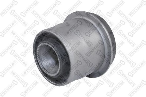 Сайлентблок переднего рычага подвески Stellox. Артикул 77-00991-SX