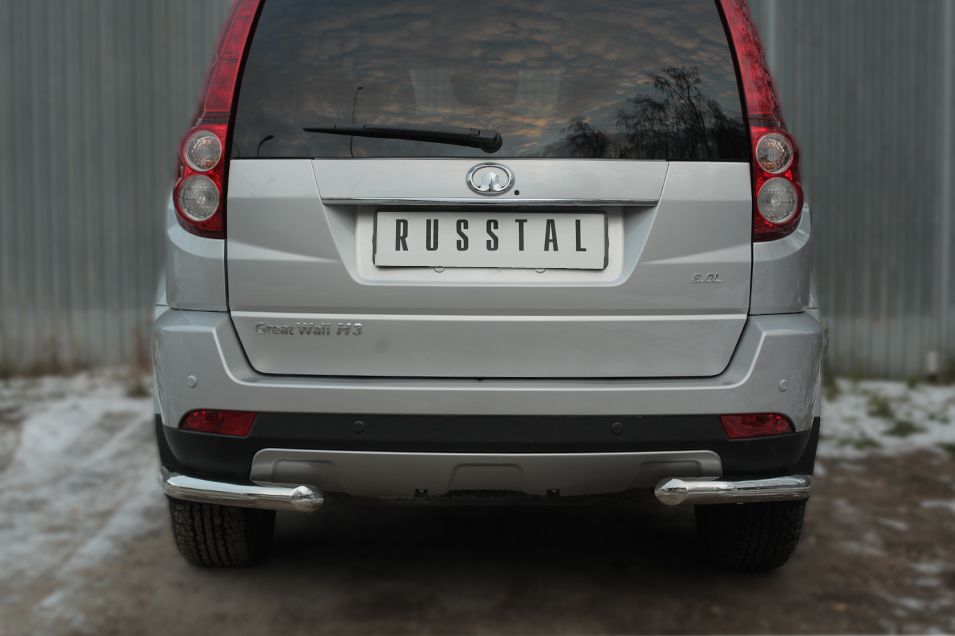 Защита RusStal заднего бампера уголки d63 (секции) для Great Wall Hover H3 2014-2016. Артикул GWH3Z-001956