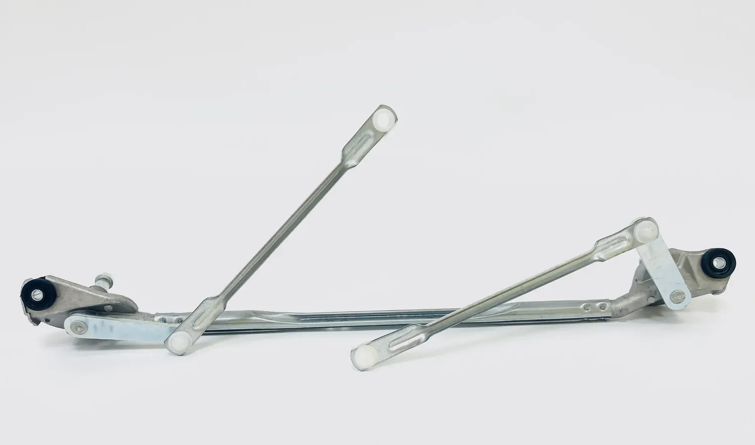 Трапеция стеклоочистителя (Ukorauto). Артикул U1001084