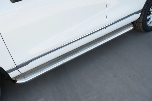 Защита порогов RusStal труба d63 с листом (вариант 2) для Volkswagen Touareg II рестайлинг 2014-2018. Артикул VWTL-0021322