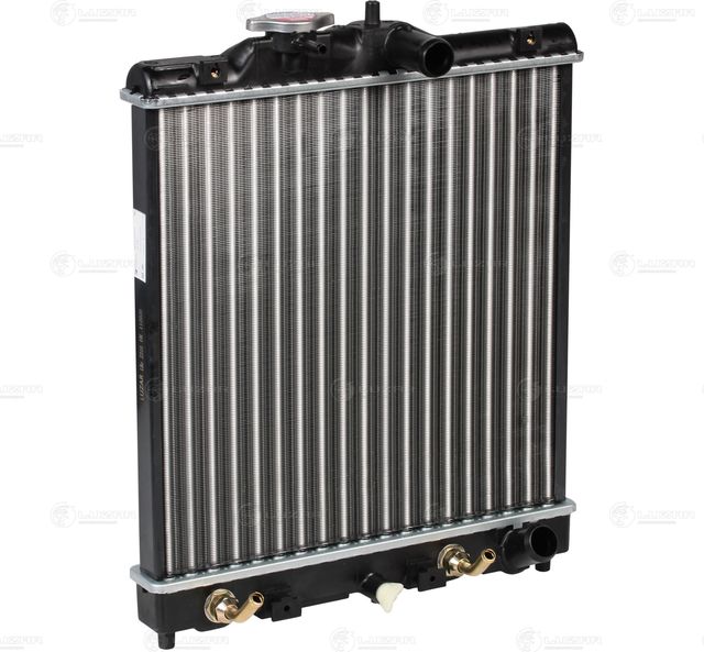 Радиатор охлаждения двигателя Luzar для Honda CR-X III 1992-1998. Артикул LRc 2310