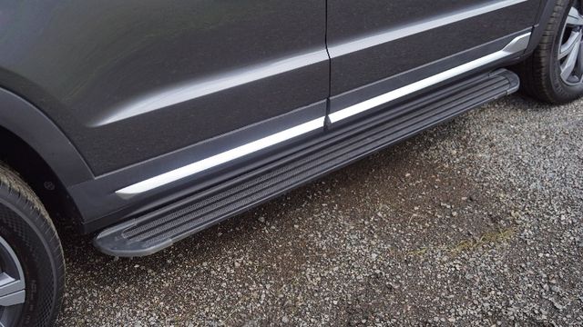 Пороги алюминиевые ТСС Slim Line Black 1820 мм для Changan CS95 new 2.0L 4WD 2024-2026 Черные. Артикул CHANCS95NEW24-07B