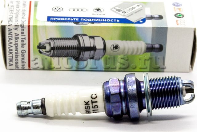 Свеча зажигания VAG. Артикул 101 000 060AA