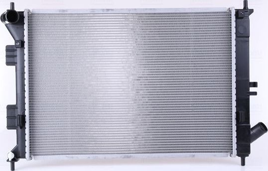Радиатор охлаждения двигателя Nissens. Артикул 67555