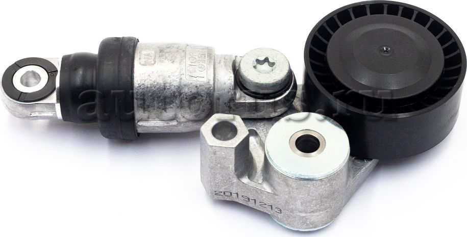 Направляющий (ведущий) ролик приводного поликлинового ремня Mazda. Артикул PET215980