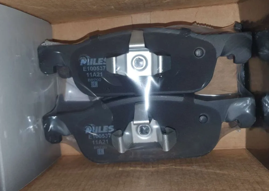 Тормозные колодки Miles. Артикул E100537