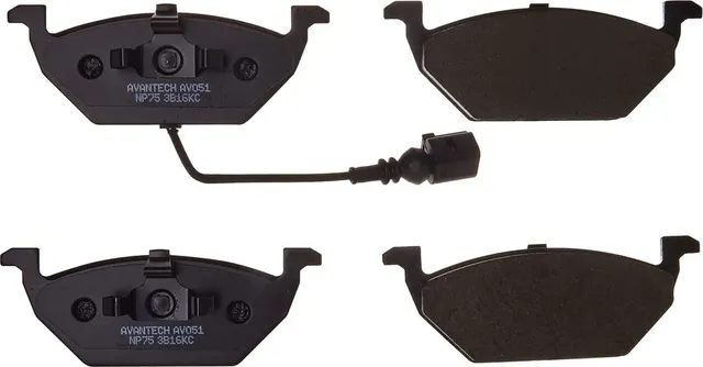 Колодки пер. (Avantech). Артикул AV051