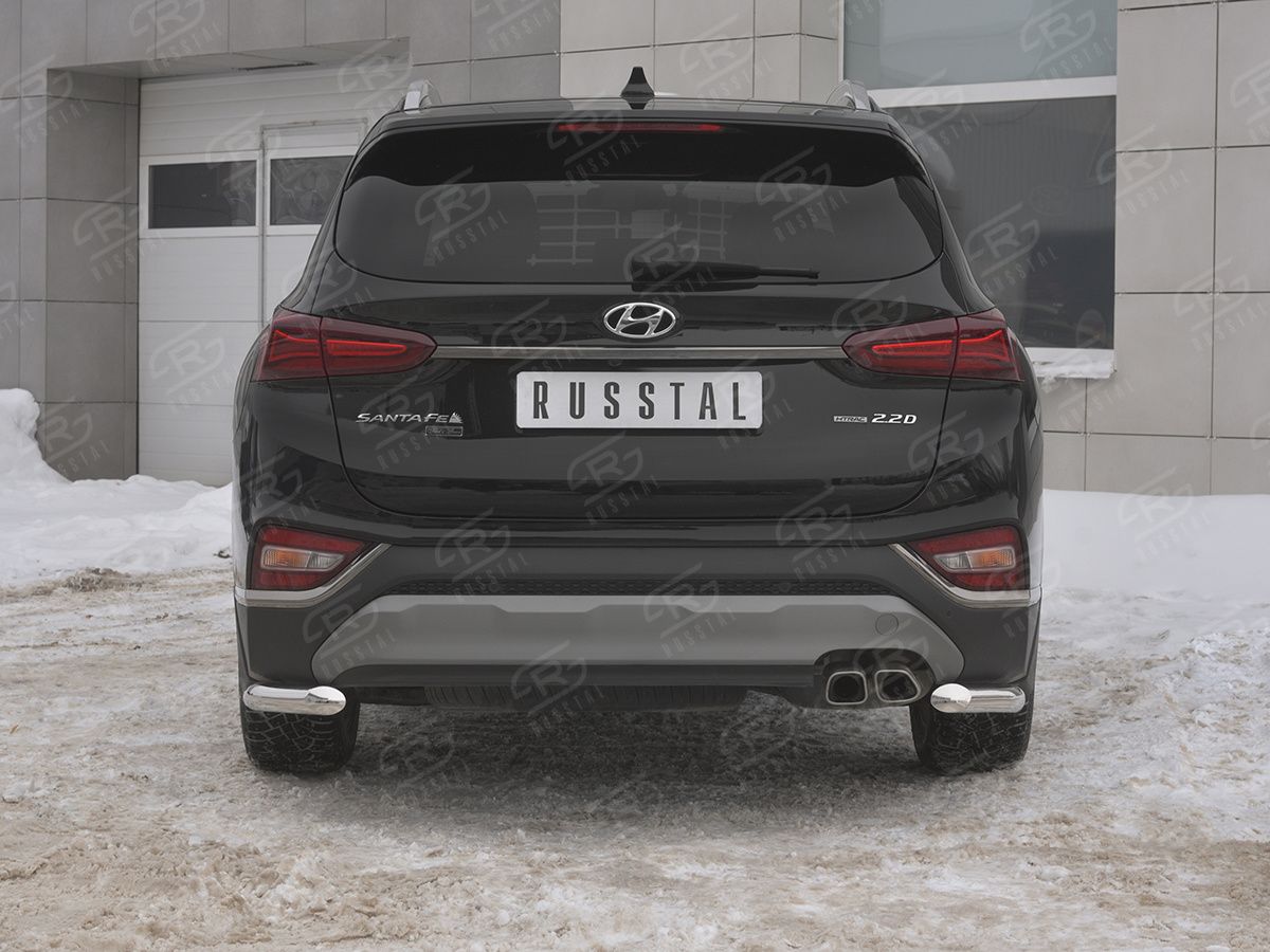 Защита RusStal заднего бампера уголки d63 секции для Hyundai Santa Fe IV 2018-2026. Артикул HSFZ-003175