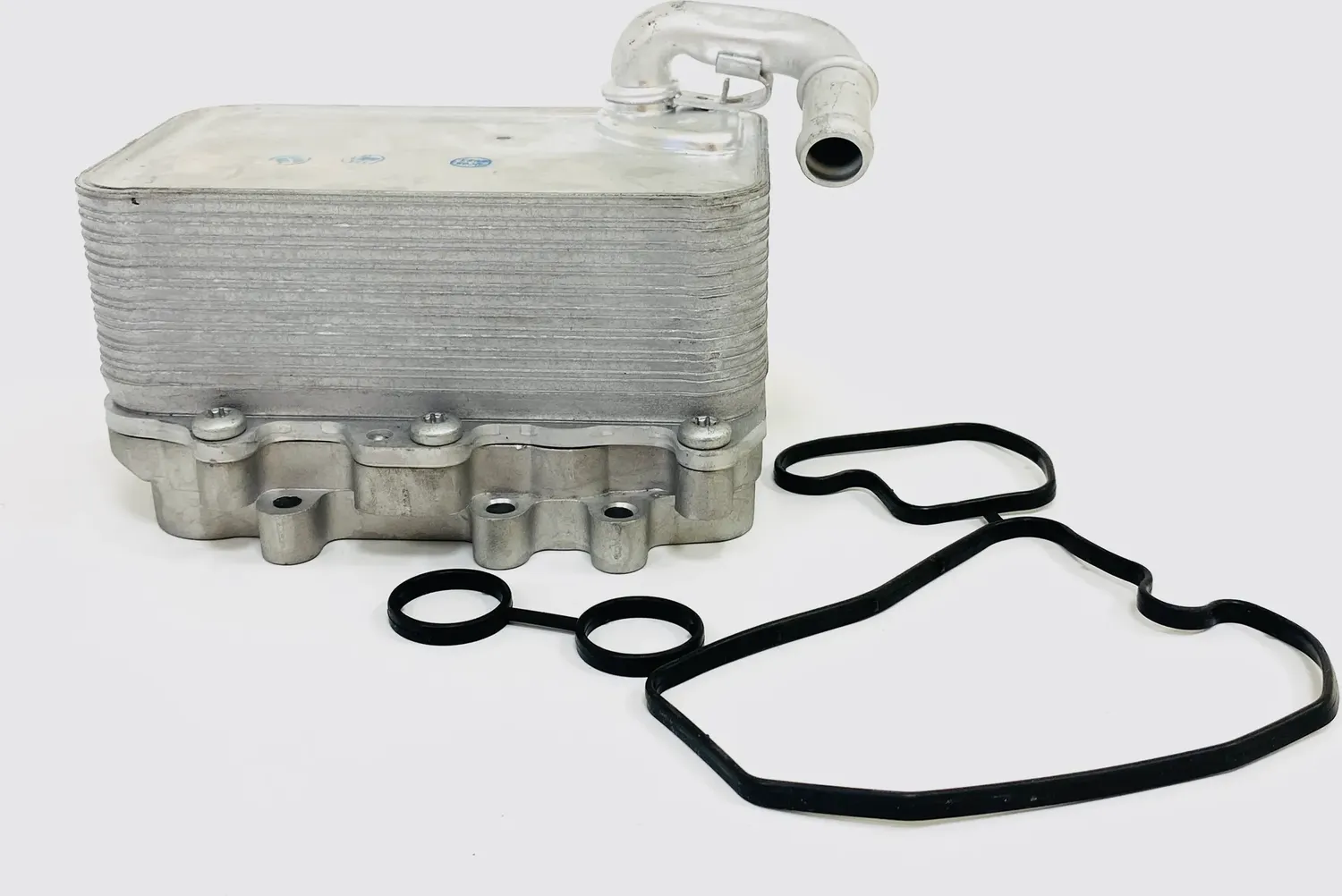 Маслянный радиатор (Ukorauto). Артикул U0424027