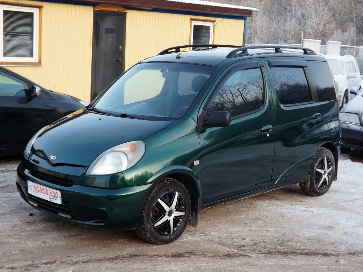 Дефлекторы Cobra Tuning для окон Toyota Yaris Verso 5-дв. 1999-2006. Артикул T22999