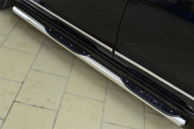 Защита порогов RusStal труба d76 с накладками (вариант 3) для Great Wall Hover H6 2013-2017. Артикул GH6T-0016293