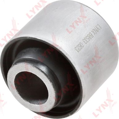 Сайлентблок заднего рычага подвески LYNXauto. Артикул B8533