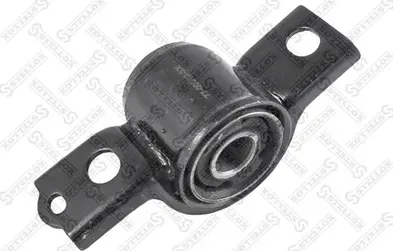 Сайлентблок переднего рычага подвески Stellox. Артикул 77-00012-SX