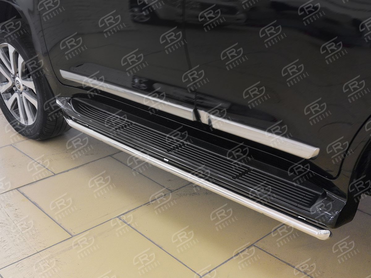 Защита порогов d42 RusStal для Toyota Land Cruiser 200 Executive Lounge 2018-2021. Артикул TLCT-003119