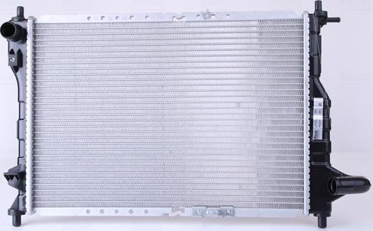 Радиатор охлаждения двигателя Nissens. Артикул 61630